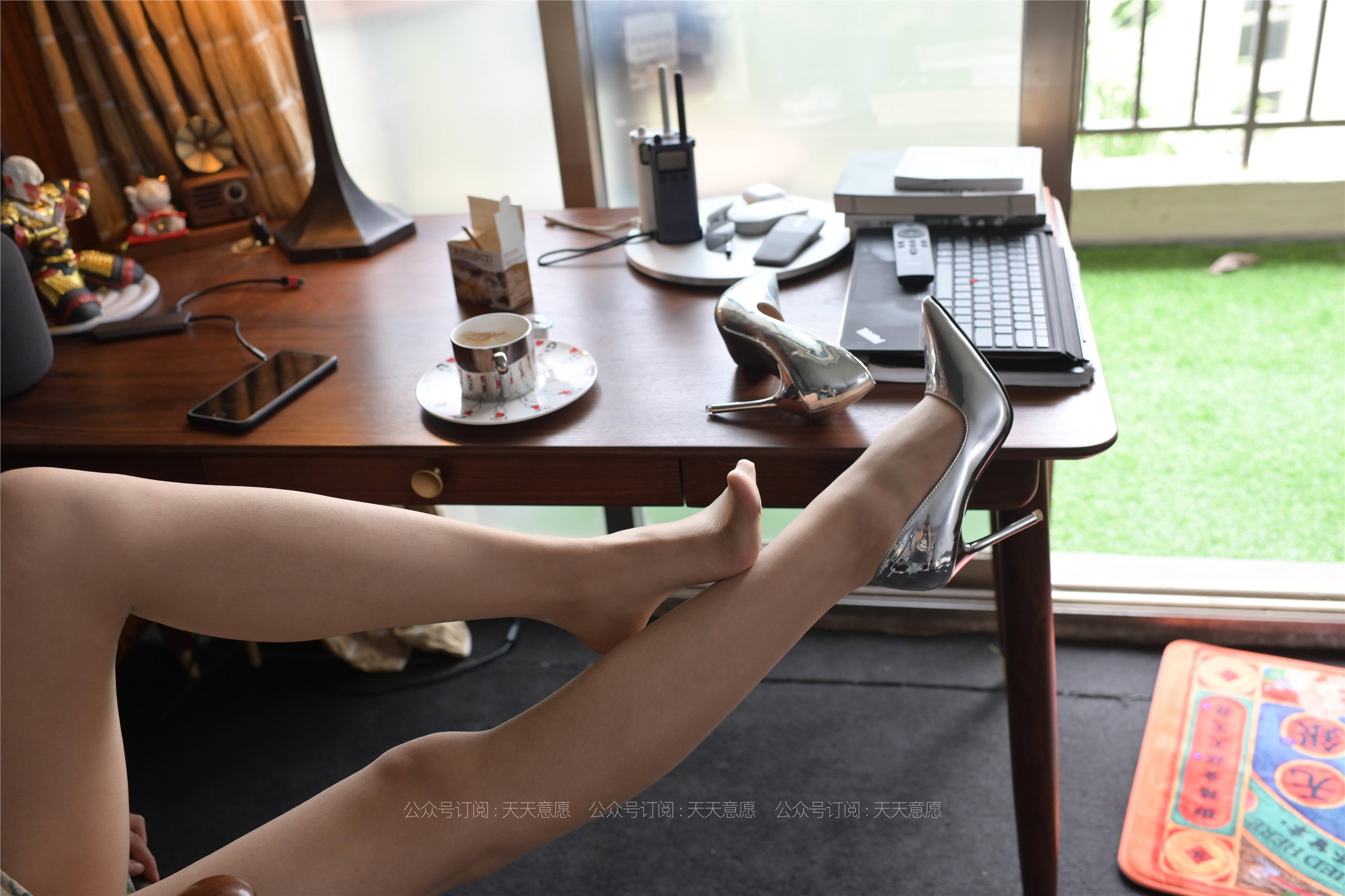 IESS异思趣向 - 模特：宁宁《爱看书的旗袍美女》